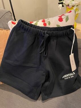 Fear of God ESSENTIALS Black Men’s Shorts